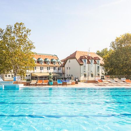 Aqua Hotel Termal Mosonmagyaróvár Extérieur photo