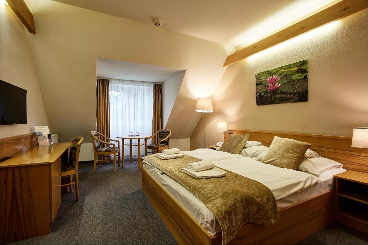 Aqua Hotel Termal Mosonmagyaróvár Extérieur photo