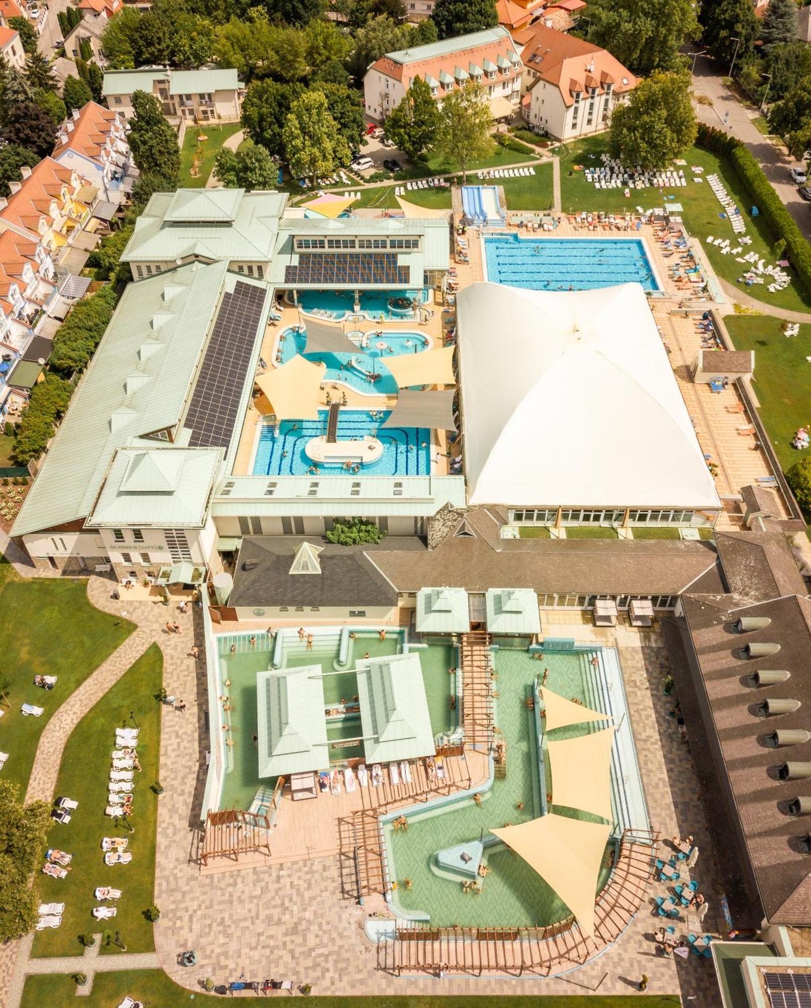 Aqua Hotel Termal Mosonmagyaróvár Extérieur photo