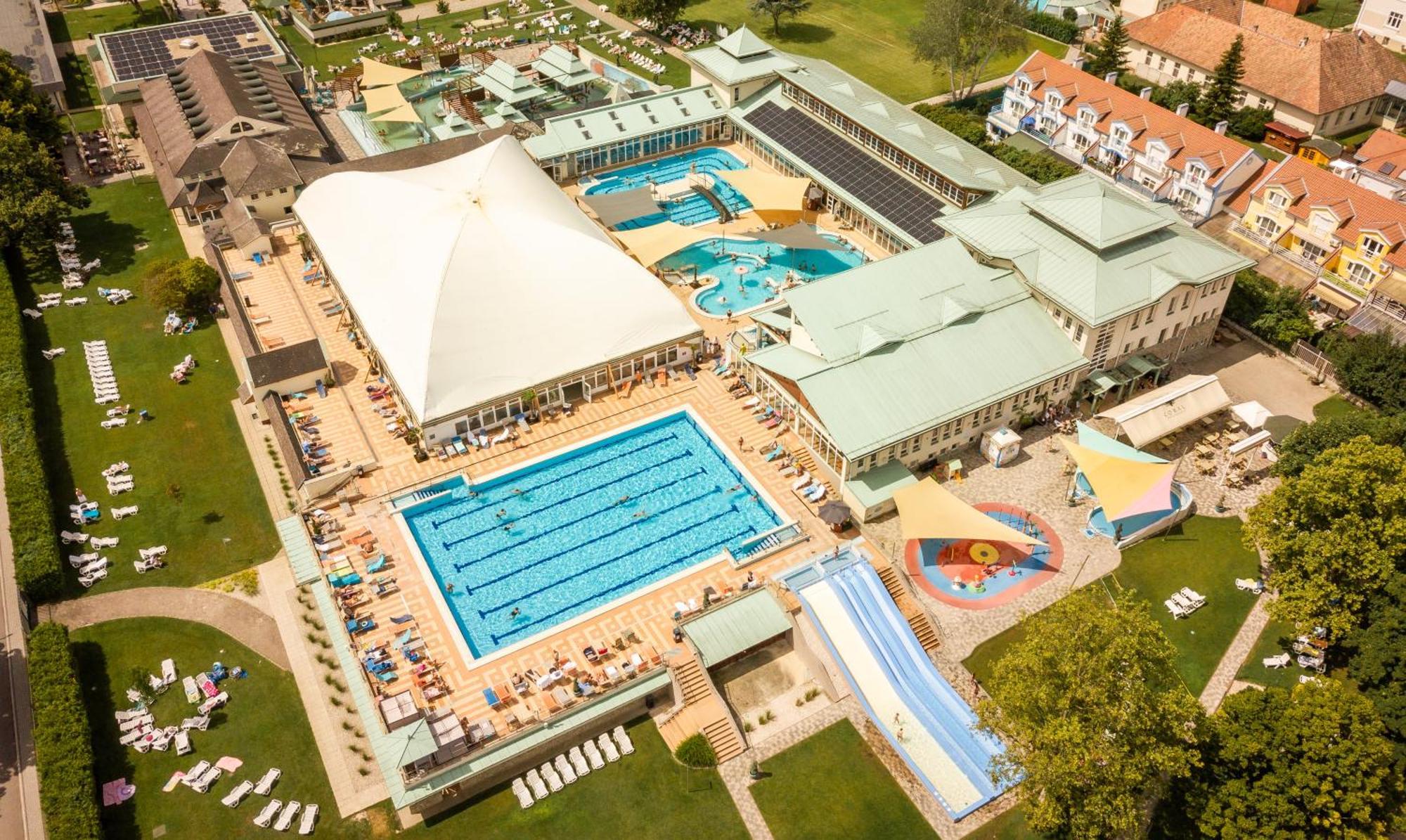 Aqua Hotel Termal Mosonmagyaróvár Extérieur photo