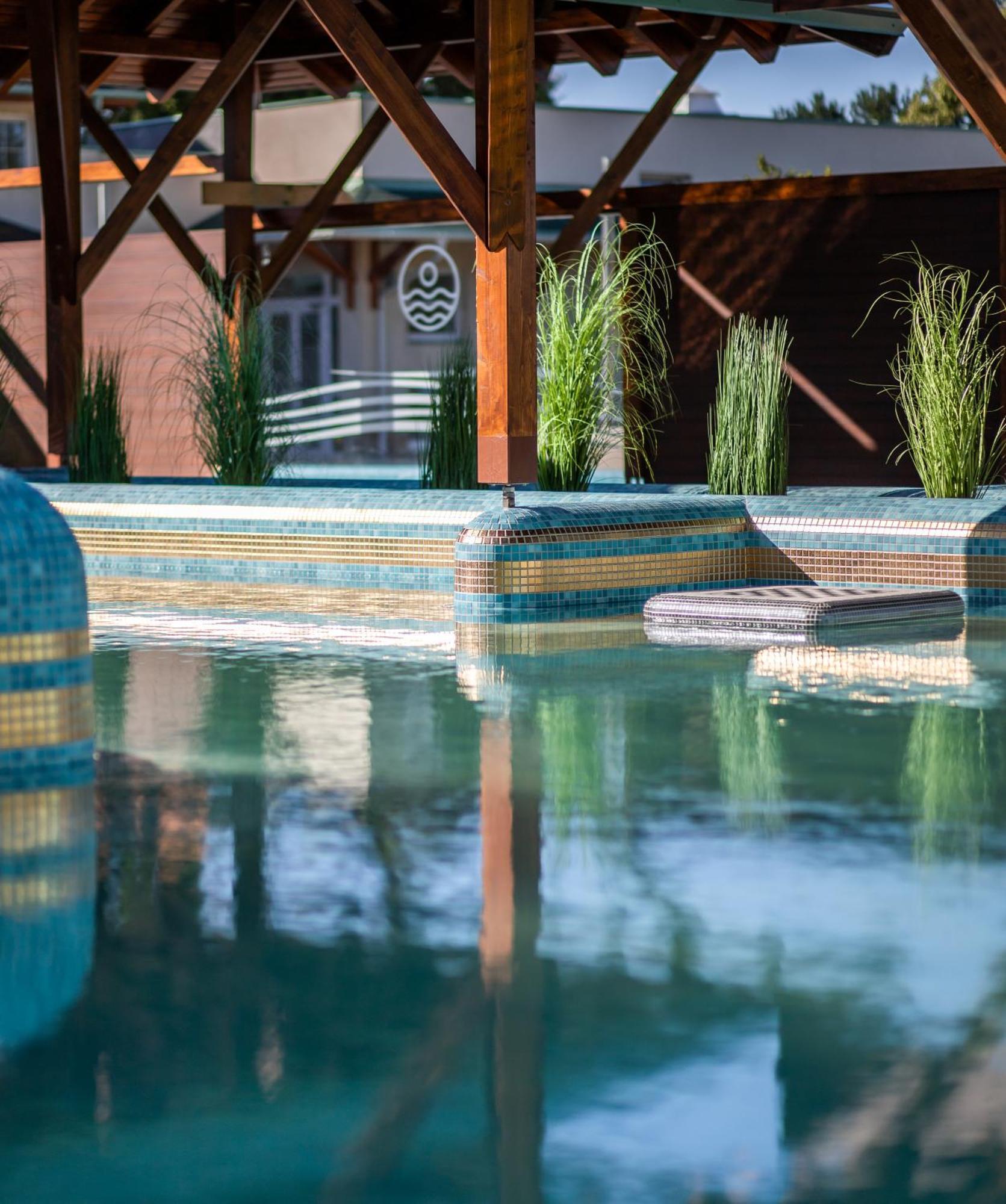Aqua Hotel Termal Mosonmagyaróvár Extérieur photo